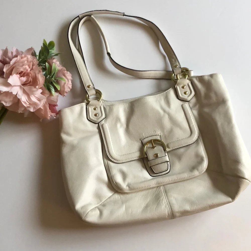 White leather Coach Shoulder bag Creamy White Leather Coach Bag Soft Leather Y2K